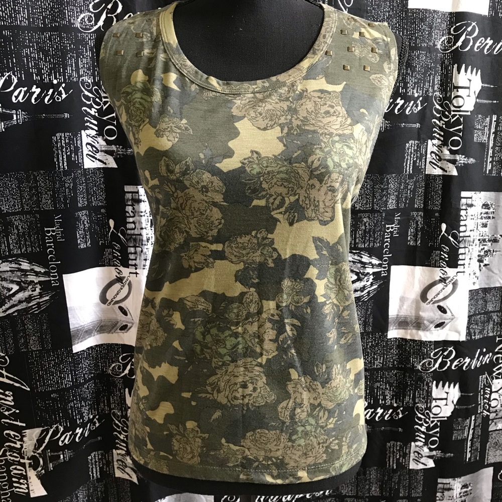 Stranded Tank Top - Picture 2 of 8